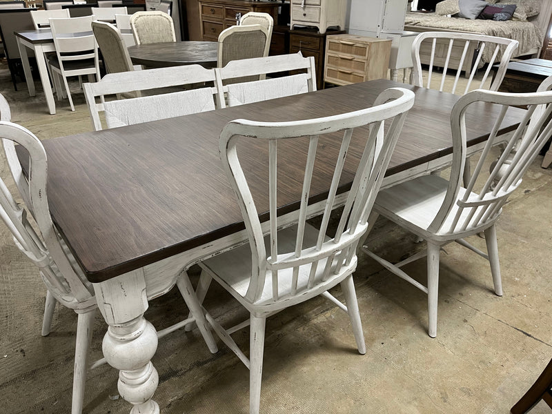 Liberty River Place Rectangular Leg Table w/4 Windsor Back Side Chairs & a Bench in Riverstone White & Tobacco-Washburn's Home Furnishings