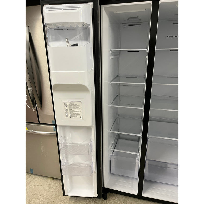 https://washburns.com/cdn/shop/products/27_4-Cu_-Ft_-Samsung-Side-by-Side-Refrigerator-Black-stainless-steel-Refrigerator-3_800x.jpg?v=1680903441
