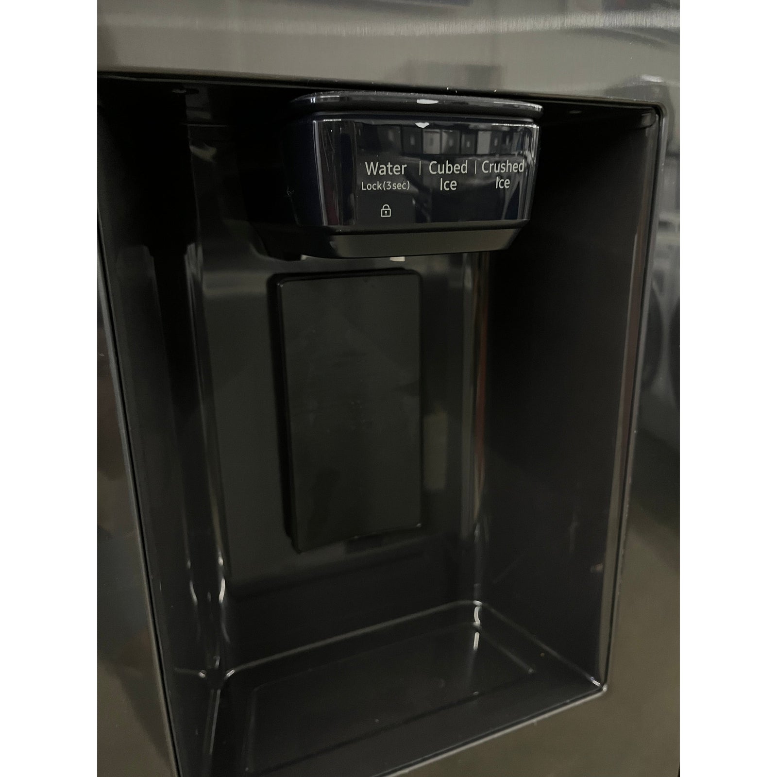 27.4 Cu. Ft. Samsung SidebySide Refrigerator Black stainless steel