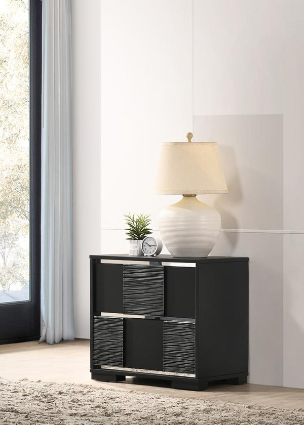 Blacktoft Collection - Nightstand-Washburn's Home Furnishings