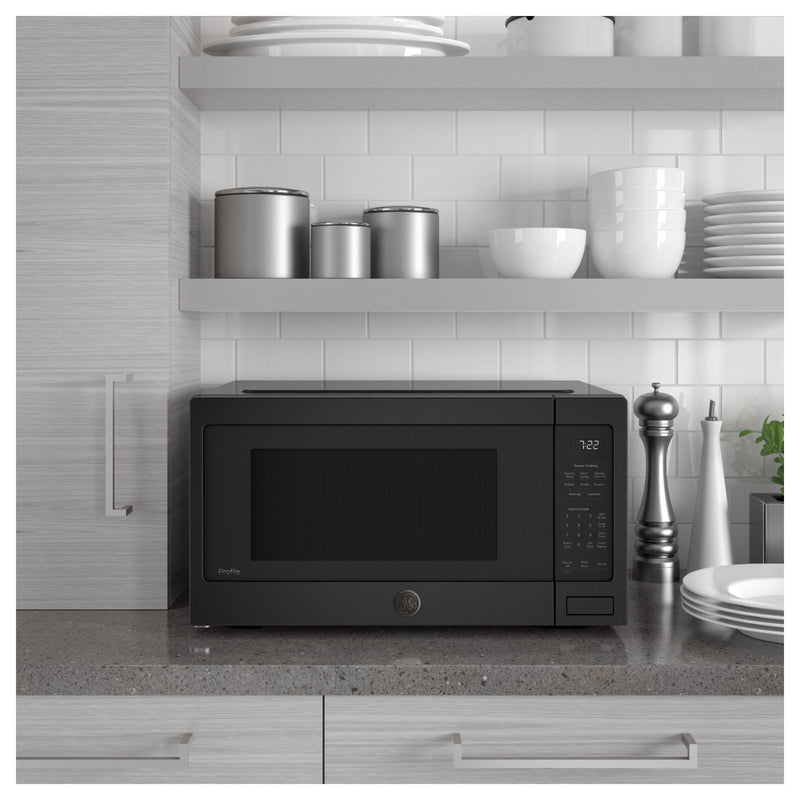 2.2 CU. FT. MICROWAVE OVEN
