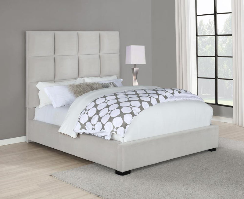 Panes - Eastern King Bed - Beige-Washburn's Home Furnishings